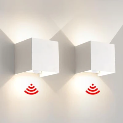 Imagen de FUPE 2 Piezas Aplique de Pared exterior Interior con Sensor Movimiento Crepúsculo LED Lámparas IP65 Impermeable Moderno Blanca 6W 4000K Apliques aluminio Ángulo luz ajustable
