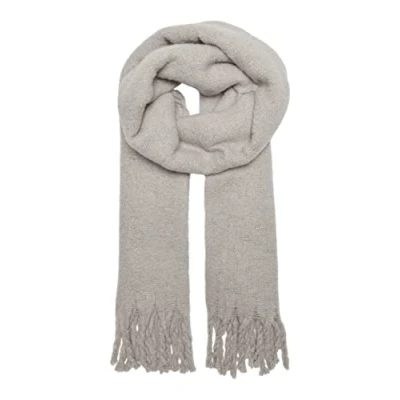 Imagen de ONLY Onlmartine Life Boucle Scarf Acc Bufanda, Gris Claro. Detalles: Plateado lúrex, Talla única Mujeres