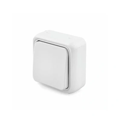 Imagen de Conmutador 10A S Superficie, diseño compacto, fácil instalación, ideal para controlar luces y dispositivos eléctricos en hogares oficinas.