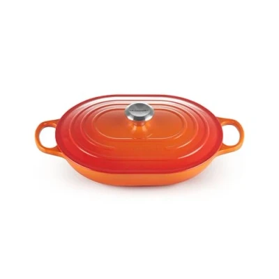 Imagen de Le Creuset Cacerola alargada de hierro fundido esmaltado Signature con asa auxiliar, para todo tipo placas y hornos, 31 cm, 3, 4 litros, Volcanico, 21112310902430