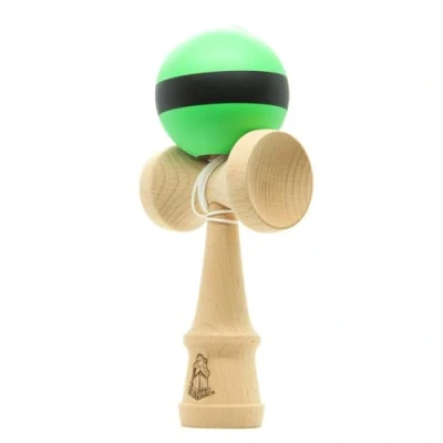 Imagen de YoYo Factory Kendama Verde/Negro (Juguete Tradicional Japonés, De Principiante a Profesional)