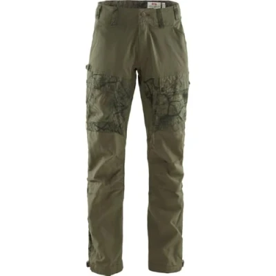 Imagen de Fjallraven Lappland Hybrid Trousers M Pantalones Ligeros y Duraderos para la Caza Activa en Tejido Elástico, Hombre, Verde (Green Camo Laurel Green), 44