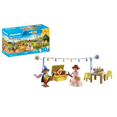 Imagen de PLAYMOBIL myLife 71451 Fiesta de Disfraces, disfrazándose ángel, Vaquero, Princesa y más, con Muchos Accesorios, Juguetes para niños a Partir 4 años