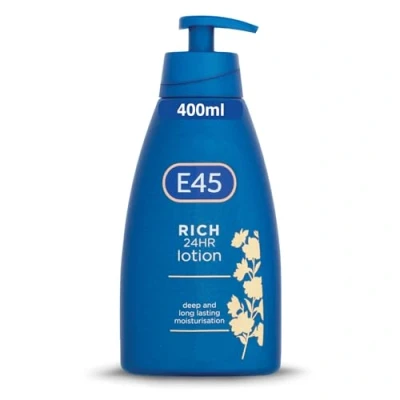 Imagen de E45 Rich Skin Lotion 400ml Loción Hidratante con aceite de onagra Corporal ligera para pieles secas y sensibles Hidratación duradera una piel suave flexible
