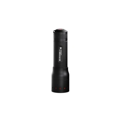 Imagen de Ledlenser Linterna de bolsillo LED multiusos P7, 450 lúmenes, enfocable, haz luz 300m, funcionamiento con 4 pilas AAA, incl.