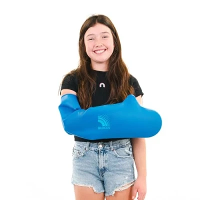 Imagen de Bloccs Protector para Brazo enyesado 100% impermeable Natación, ducha y Baño de yeso duradero infantil o natación #CA79 XL Unisex (extra grande)