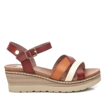 Imagen de XTI Sandalia Mujer Camel Calzado Cómodo y Versátil Moda casual Modelo 14284902 (Talla 39)