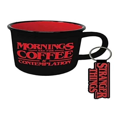 Imagen de Pyramid International Stranger Things Juego de taza y llavero para fogata