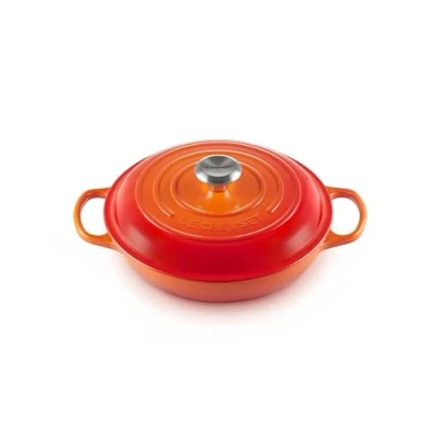Imagen de Le Creuset Colección Signature Cacerola Baja, Hierro Fundido, Naranja Volcánico, 26 cm