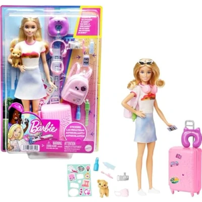 Imagen de Barbie Vámonos de Viaje Malibú 2.0 Muñeca Rubia con Maleta, Perrito Mascota, Pegatinas y Accesorios Viaje, Juguete Regalo +3 años (Mattel HJY18)