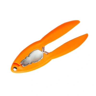 Imagen de Fackelmann Soft Cascanueces, Rompe Sin Esfuerzo Nueces Grandes y Pequeñas Frutos Secos Marisco, Mango Ergonómico, Color Aleatorio Gris o Naranja, 16x5,3cm, 1 ud.