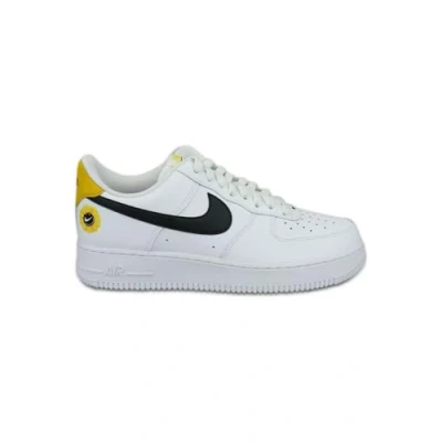 Imagen de Zapatillas Nike Air Force 1 &#039;07 Lv8