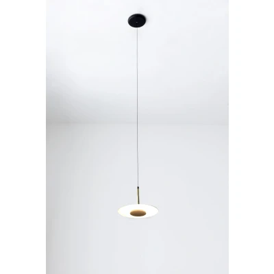 Imagen de Mantra Iluminación. Modelo ORION. Lámpara de techo colgante 25 cm diámetro fabricado en aluminio, hierro y acrílico acabado color negro cuero