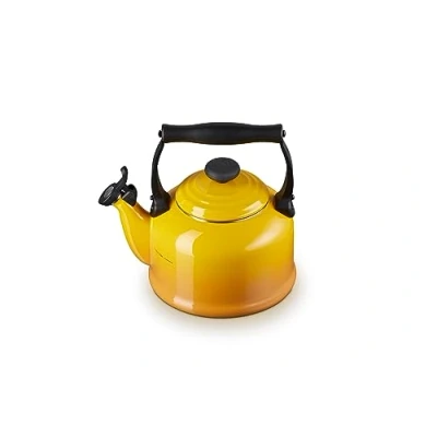 Imagen de Le Creuset Tetera Traditional, Acero esmaltado, 2, 1 L, Nectar, 40102026720000