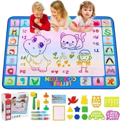 Imagen de CGBOOM Alfombra Pintura,100x80 cm, Pizarra Agua Dibujo con Bolígrafos y Libro Mágico, Plantilla, Mochila de Almacenamiento, Juegos para Niños