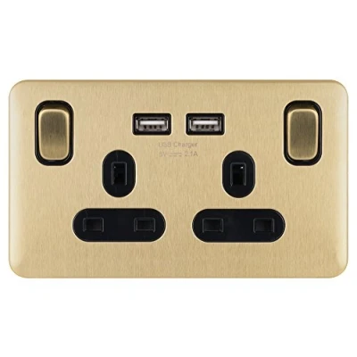Imagen de Schneider Electric Lisse Enchufe doble conmutado, con puerto de carga USB, 13A, GGBL30202USBABSBS, latón satinado inserto negro