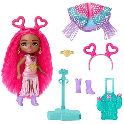 Imagen de Barbie Extra Fly Mini Desierto Muñeca pequeña afroamericana con Conjunto de Moda y Accesorios Viaje, Juguete +3 años (Mattel HPB19)