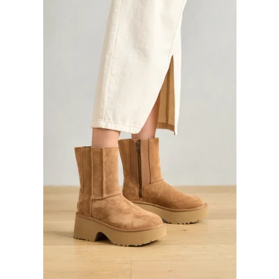 Imagen de UGG Classic TWIN SEAM NEW Heights Botines con plataforma, Mujer, Talla: 39, Chestnut Zapatos