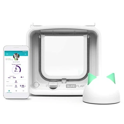 Imagen de Gatera SureFlap Connect Sure Petcare con hub Conector, tecnología DualScan, Lector de microchips y Placas identificación RFID, aplicación móvil, Necesita 4 Pilas AA (no Incluidas).
