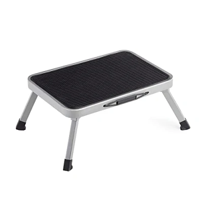 Imagen de SONGMICS Escalón, Taburete Escalera Plegable, Acero, un Peldaño, Superficie de Apoyo Antideslizante, Carga hasta 150 kg, Tamaño Plegado 32 x 44 17,5 cm, Gris GSL001G01