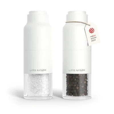Imagen de LARS NYSØM Juego de Molinillo Sal y Pimienta Acero Inoxidable con Ajustable I Diseño Botella Especias Manual (Pure White)