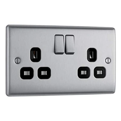 Imagen de Enchufe para máquina de Afeitar BG NBS20G Acero Pulido y Doble Voltaje 115/240 V