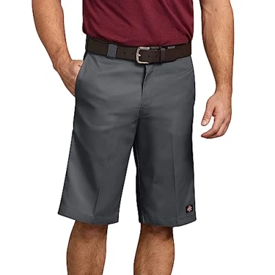Imagen de Dickies Men&#039;s 13 Inch Relaxed Fit Multi Pocket Work Short, Charcoal, 33