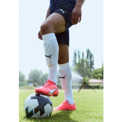 Imagen de Puma KING PRO FG/AG Botas de fútbol con tacos, Hombre, Talla: 47, Glowing red/white/red fire Zapatos