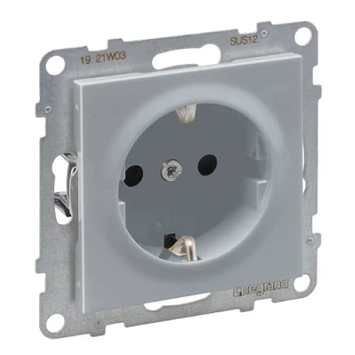 Imagen de LEGRAND, SEANO 765220 Toma de corriente con protección contacto elevada (16 A, 250 V, aluminio lacado)