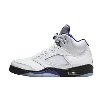 Imagen de Nike Air Jordan 5 Retro Tenis para hombre, Blanco/azul polvo/negro, talla 9, oscuro 42.5 EU