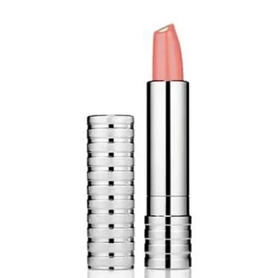 Imagen de Clinique Dramatically Different Lipstick 50 A Grape 4 g