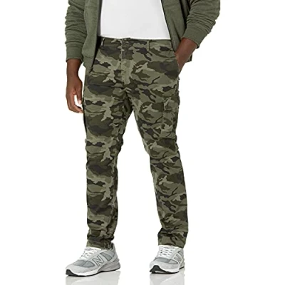 Imagen de Amazon Essentials Pantalón corto cargo, elástico y de corte clásico (disponible en tallas grandes largos especiales) Hombre, Verde Camuflaje, 40W / 29L