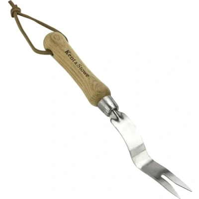 Imagen de Kent &amp; Stowe Desbrozadora Manual Extractor de Malas Hierbas Acero Inoxidable y Mango Corto Madera para Zonas césped, tamaño: 30 cm