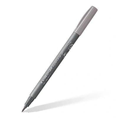 Imagen de STAEDTLER Brush Pen Pigment Arts, color gris claro cálido, pigmentos, punta de pincel para ancho línea variable, resistente al agua, secado rápido, 10 rotuladores en estuche cartón, 371 840