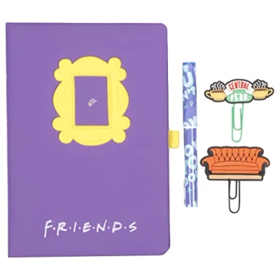 Imagen de Friends Artículos de Papelería Mercancía y Set Cuaderno A5, Bolígrafo a Juego, Clips Silicona x 4 Caja Regalo Útiles Escolares Divertidos Accesorio Oficina