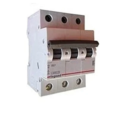 Imagen de LEGRAND, RX3 419235 Disyuntor magnético térmico (16 A, 3 pines, 6000 400 VAC, 3TE)