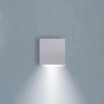 Imagen de newgarden BOX Foco LED Orientable Sin Cables para Pared o Techo con Aplique de Imán y Luz Batería Recargable Interior