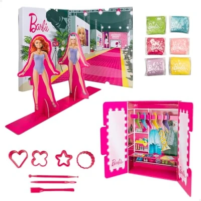 Imagen de Liscianigiochi Barbie 88867 Herramienta para Modelar Show de Moda en Pasta Armario Formas Creativas Manual Creatividad Juego