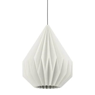 Imagen de Eglo Minting lámpara colgante sobre mesa de comedor con pantalla plisada, metal negro y papel blanco, madera casquillo E27, diámetro 45 cm