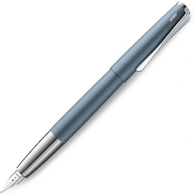 Imagen de Lamy 1234853 studio 66 Pluma estilográfica atemporal en color glacier de acero inoxidable y clip forma hélice, grosor del plumín EF