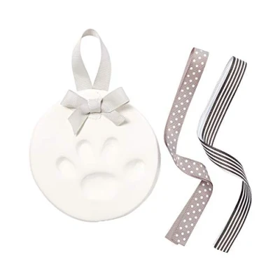 Imagen de Pearhead Kit de Adornos Navidad con Estampado Huellas Mascotas, Recuerdo Arcilla Colgante para Perros y Gatos, fácil secar al Aire, sin ensuciar, nuevos dueños