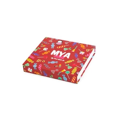 Imagen de MYA Cosmetics GIRLS Maquillaje para Niñas Set Infantil Candy Box Sombras de Ojos, Colorete, Brillos Labios y Esmaltes Uñas Incluye Brochas Aplicadores