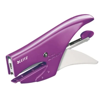 Imagen de Leitz Grapadora de mano, carga trasera, metal, color violeta 15 fogli