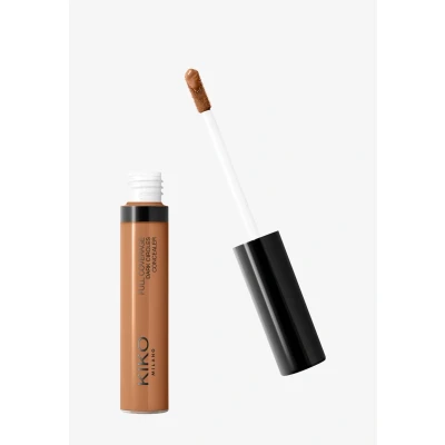 Imagen de KIKO Milano Full Coverage Dark Circles Concealer 22, Corrector Líquido Para El Rostro Y Contorno De Los Ojos Alta Cobertura
