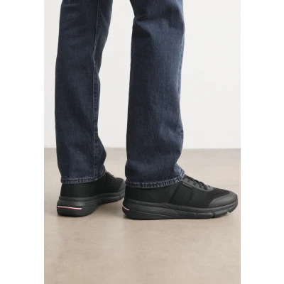 Imagen de Tommy Hilfiger Lightweight Modern Runner Zapatillas, Hombre, Talla: 44, Black Zapatos