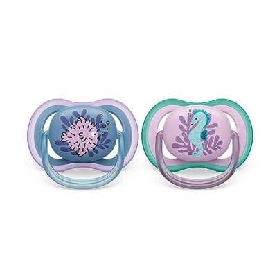 Imagen de Philips Avent Ultra Air Soother: 2 chupetes ligeros y transpirables para bebés de 6 a 18 meses, sin BPA con funda transporte esterilizadora (modelo SCF085/61)