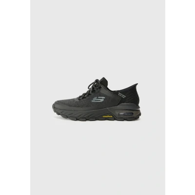 Imagen de Zapatillas Skechers Max Protect Assembly