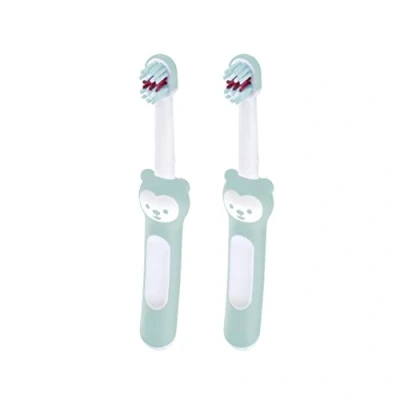 Imagen de MAM Baby&#039;s Brush Juego de 2 cepillos dientes para bebé con mango corto un fácil agarre, cepillo niños una limpieza suave los dientes, a partir 6 meses, color