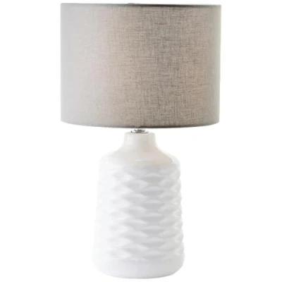 Imagen de lámpara de sobremesa cerámica blanca con pantalla tela gris decorativa interruptor cable intermedio 42 cm altura y 25 diámetro casquillo E14 máx. 40 W