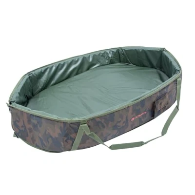 Imagen de Ultimate Adventure Cuna para Carpas Camo carpfishing
